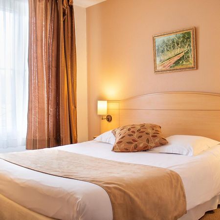 Brit Hotel シャトーダン エクステリア 写真